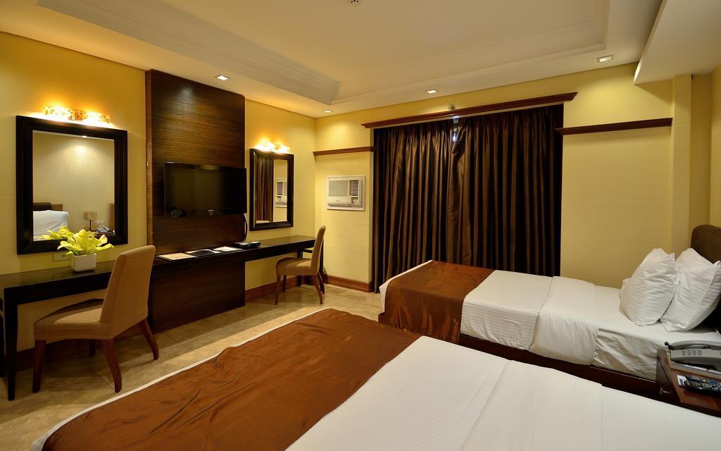 Hotel Del Rio Iloilo City Room photo
